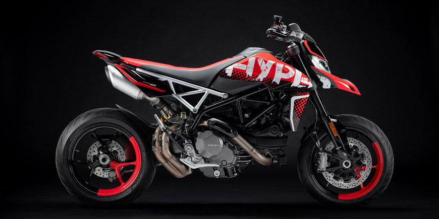 Pekelná bestie i praktický stroj od Ducati