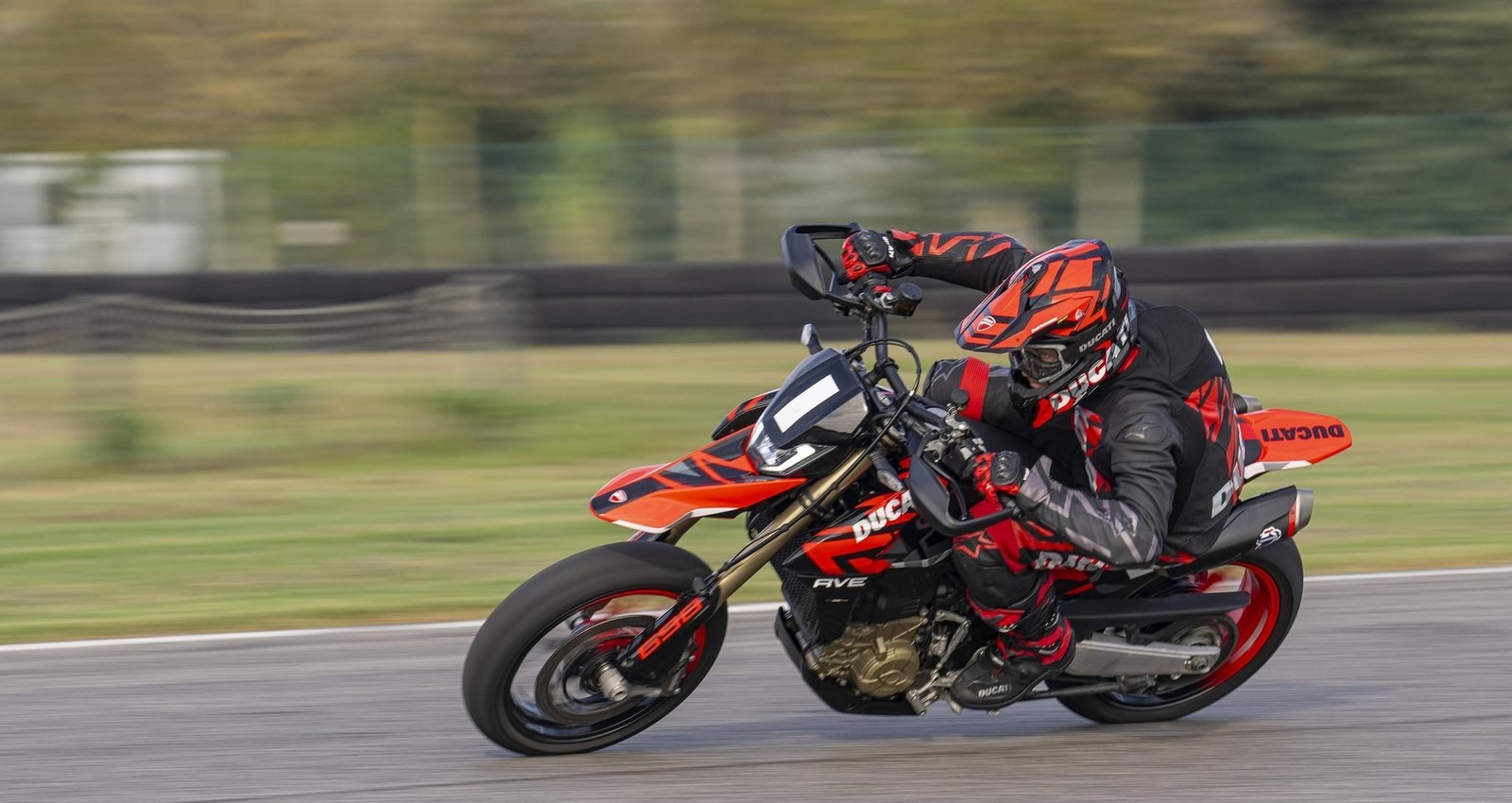 Hypermotard 698 RVE