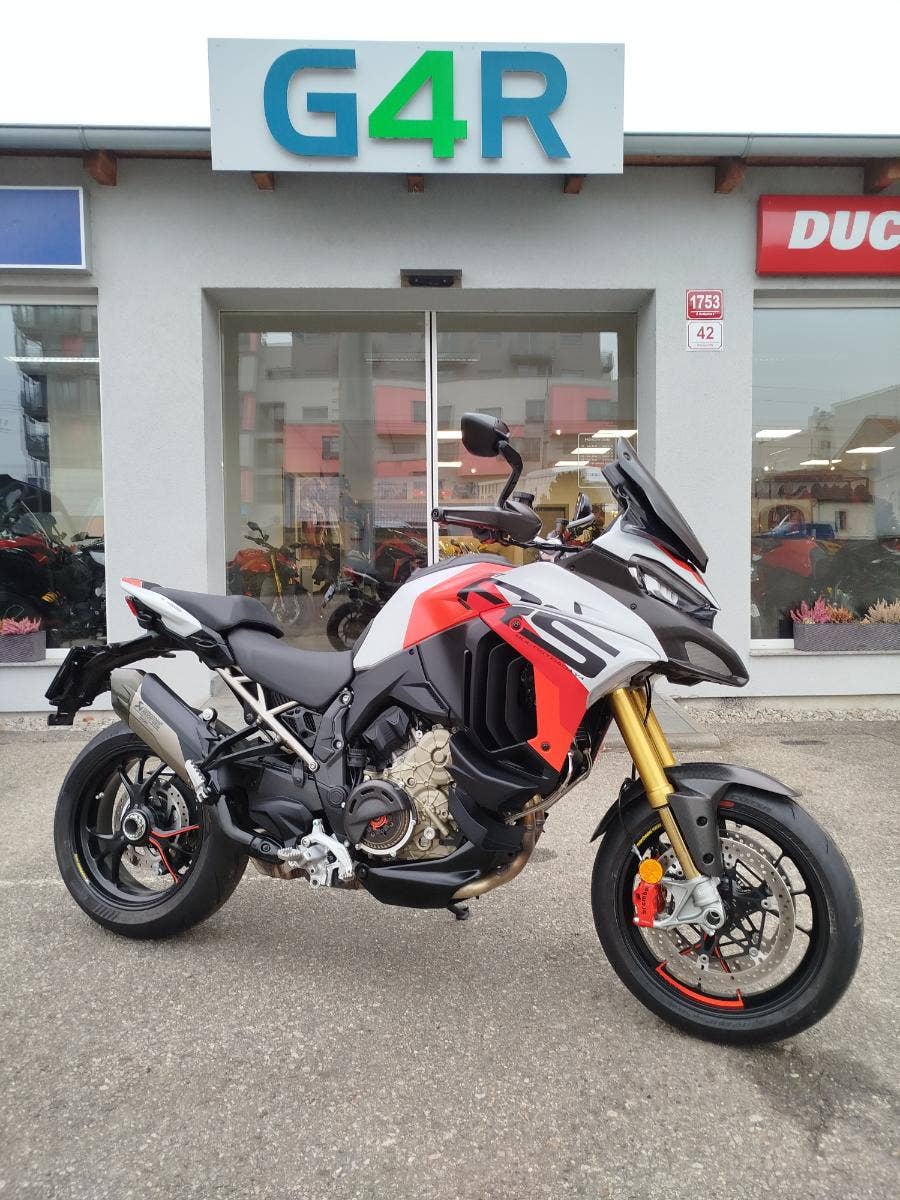 Ducati Multistrada V4 RS, ČR, 1. MAJITEL, - DPH, POUZE 2 100 KM