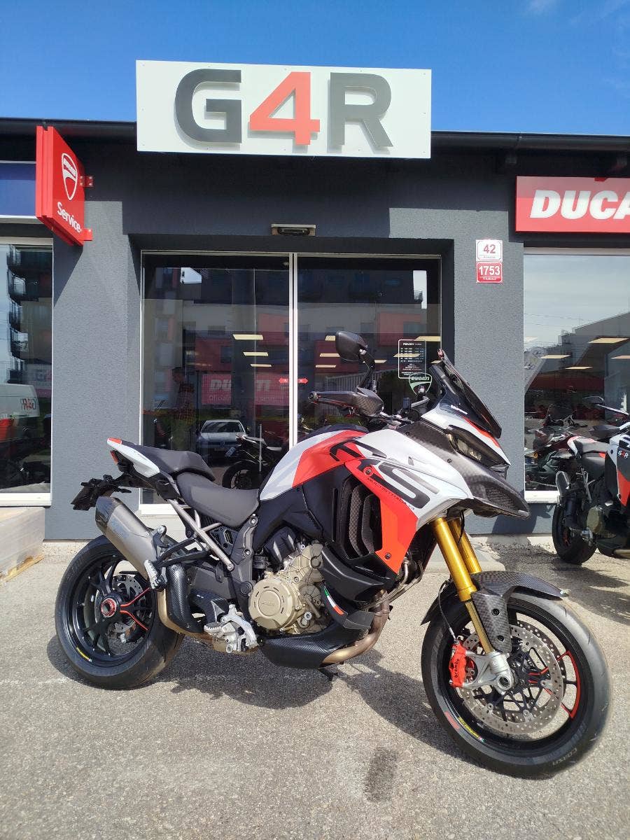 Ducati Multistrada V4 RS, 1. MAJITEL, ČR, ZÁRUKA, BOHATÁ VÝBAVA