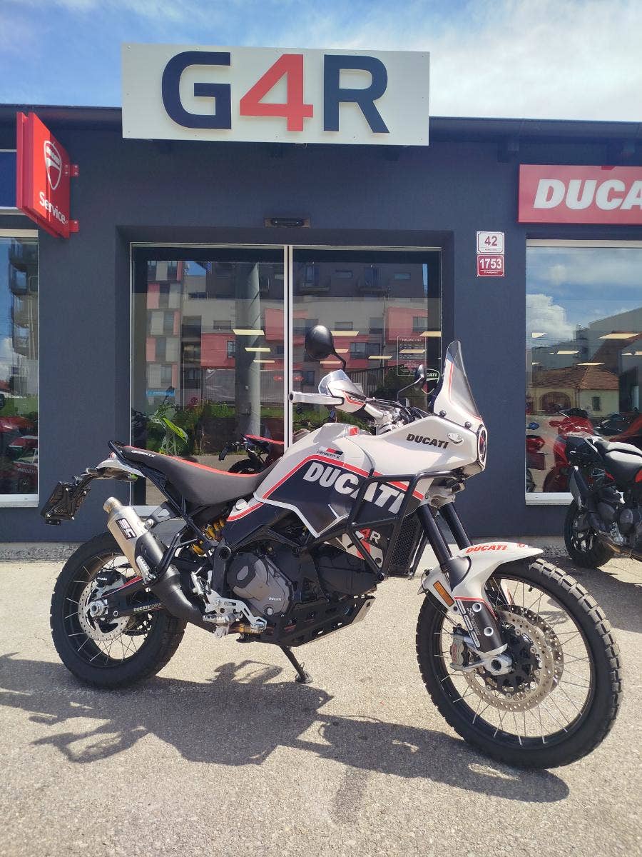 Ducati DesertX, ČR, 1. MAJITEL, ZÁRUKA, BOHATÁ VÝBAVA, STAV NOVÉHO