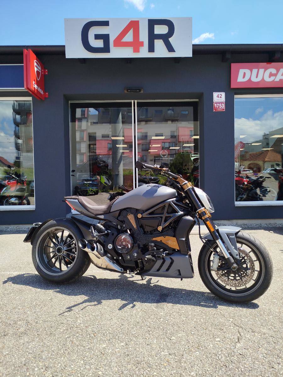 Ducati XDiavel, ČR, 1. MAJITEL, SERVIS, VÝBAVA, KRÁSNÝ KOUSEK