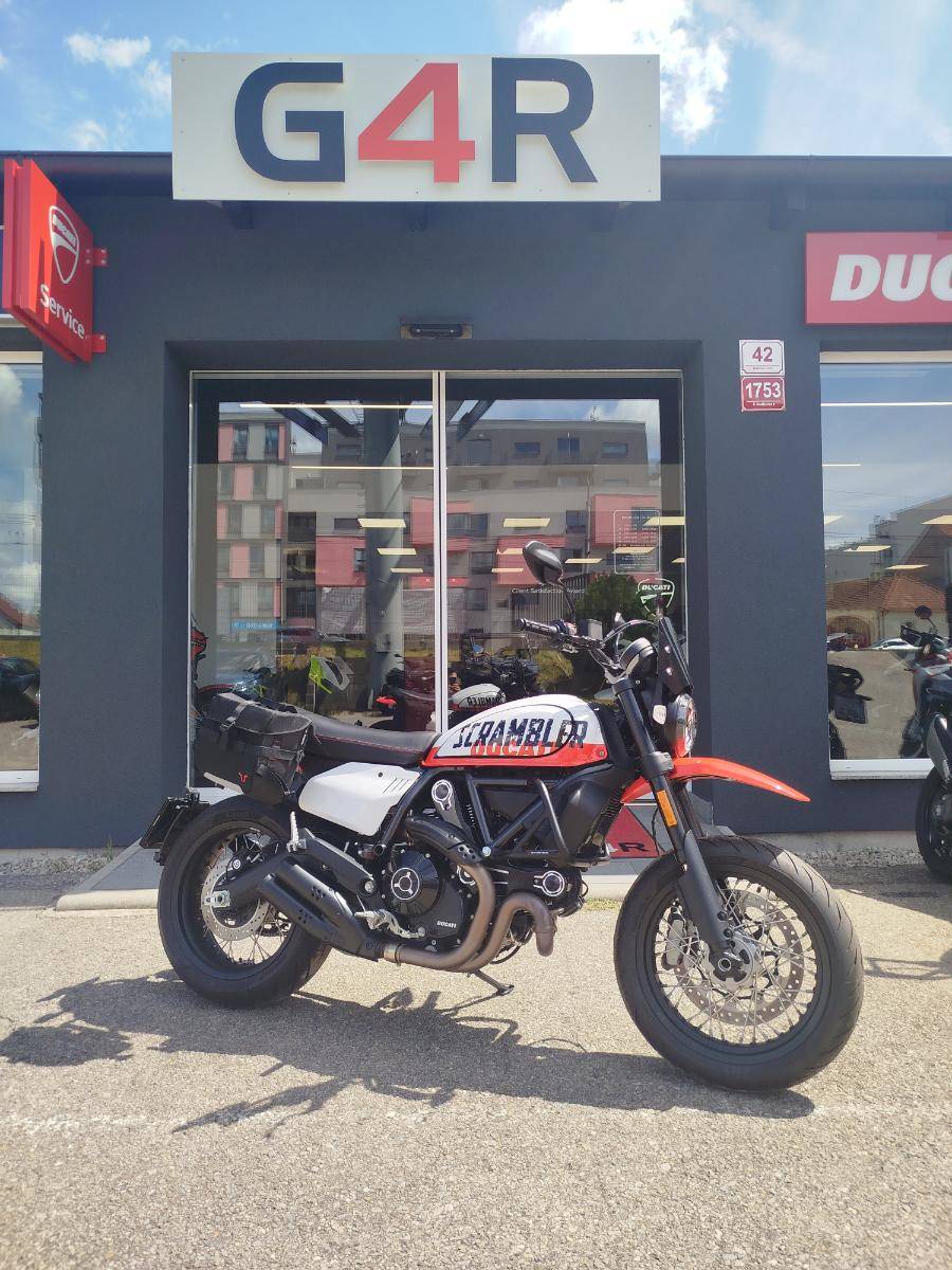 Ducati Scrambler Urban Motard, ČR, JAKO NOVÝ