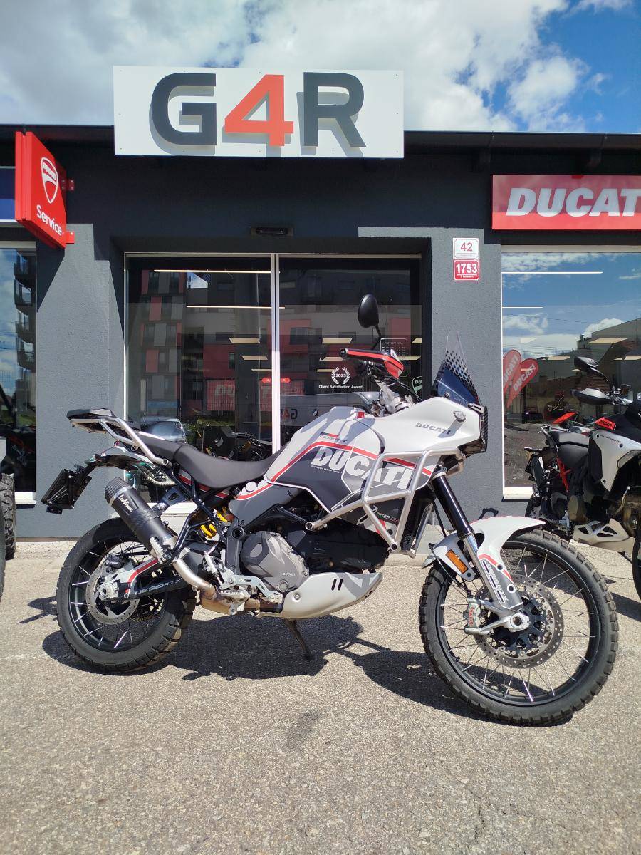 Ducati DesertX, ČR, 2. MAJITEL, BOHATÁ VÝBAVA