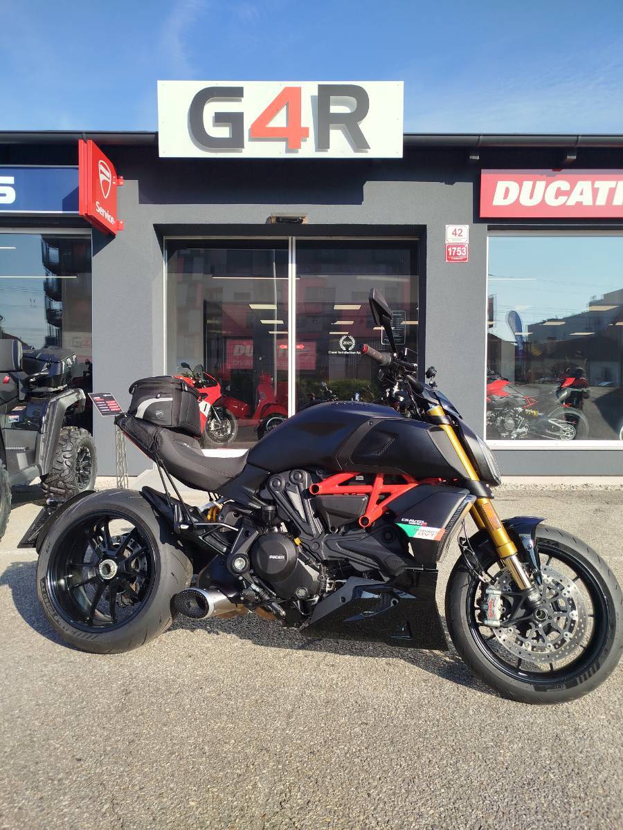Ducati Diavel 1260 S, 2.majitel v ČR, TOP STAV, LADĚNÝ VÝFUK