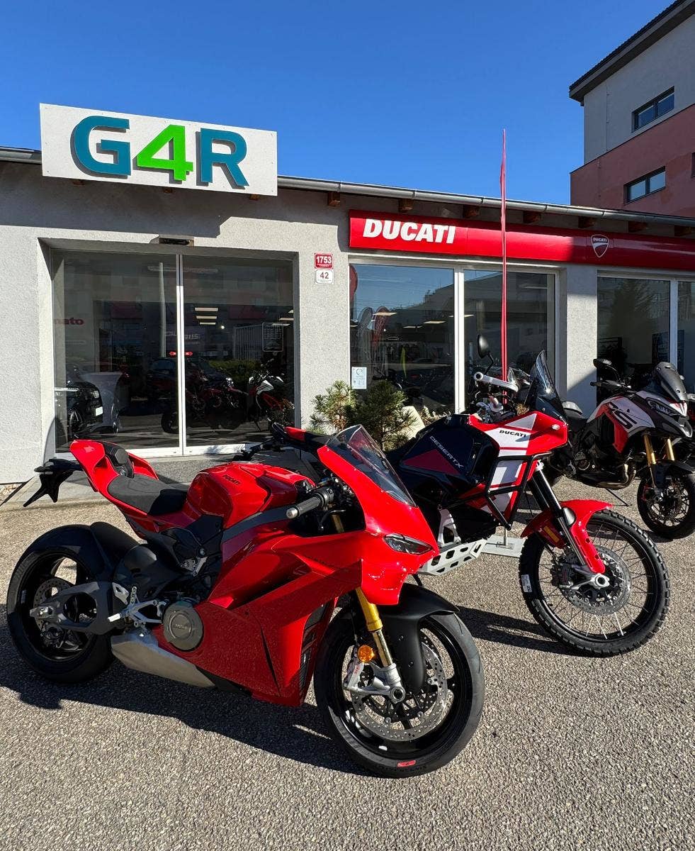Ducati Panigale V4 S
