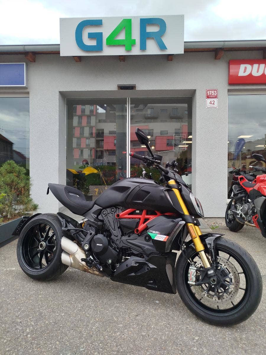 Ducati Diavel 1260 S, ÖHLINS, TOP STAV, 1.MAJITEL V ČR, TOP STAV